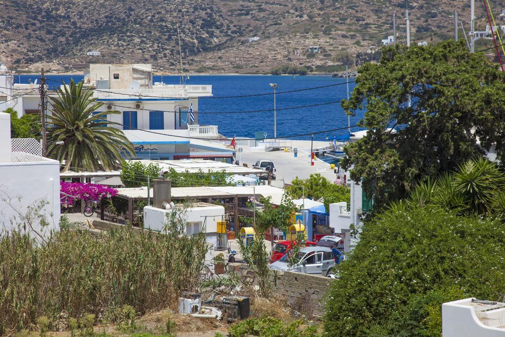 Pension Barbara Katapola Exteriör bild